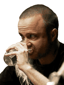 真人反应 GIF 移除背景后的透明结果